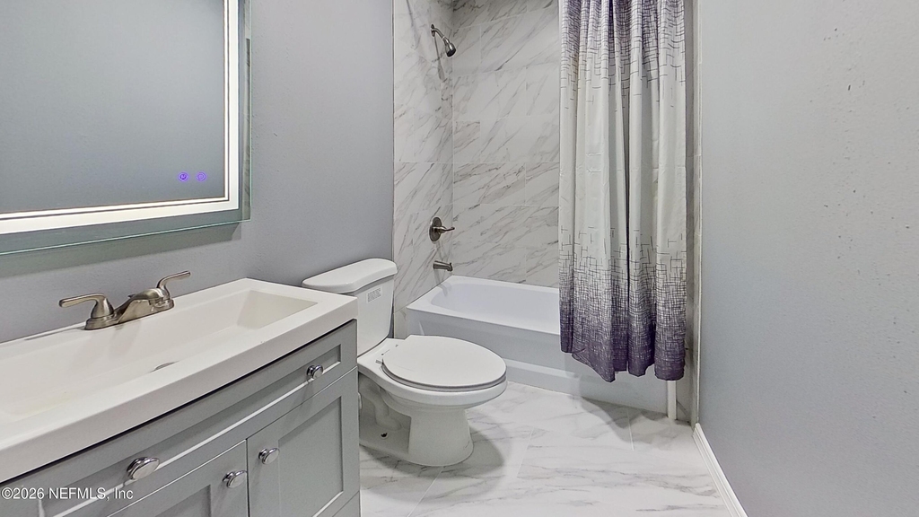 535 W 59th Street - Photo 10