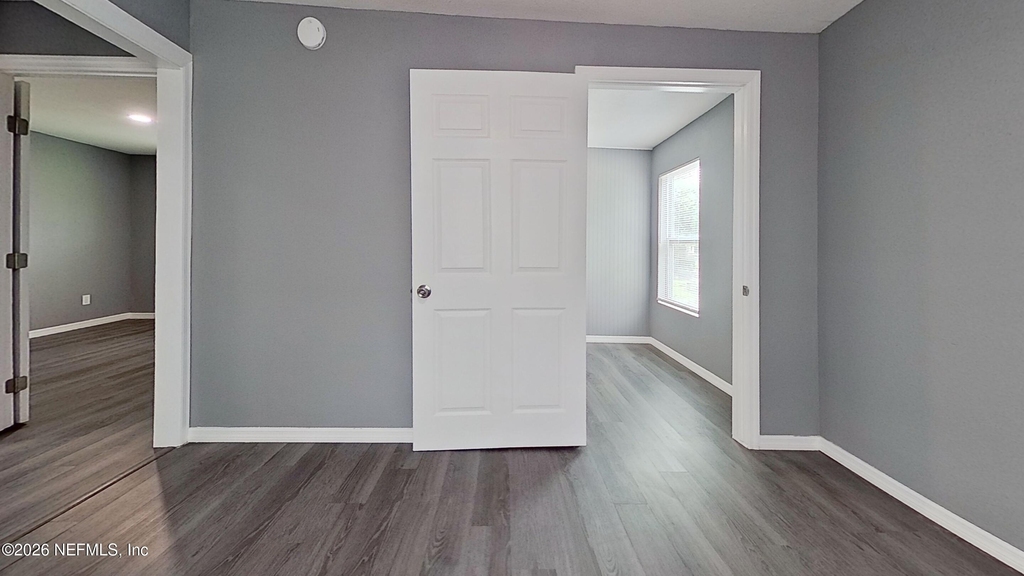 535 W 59th Street - Photo 8