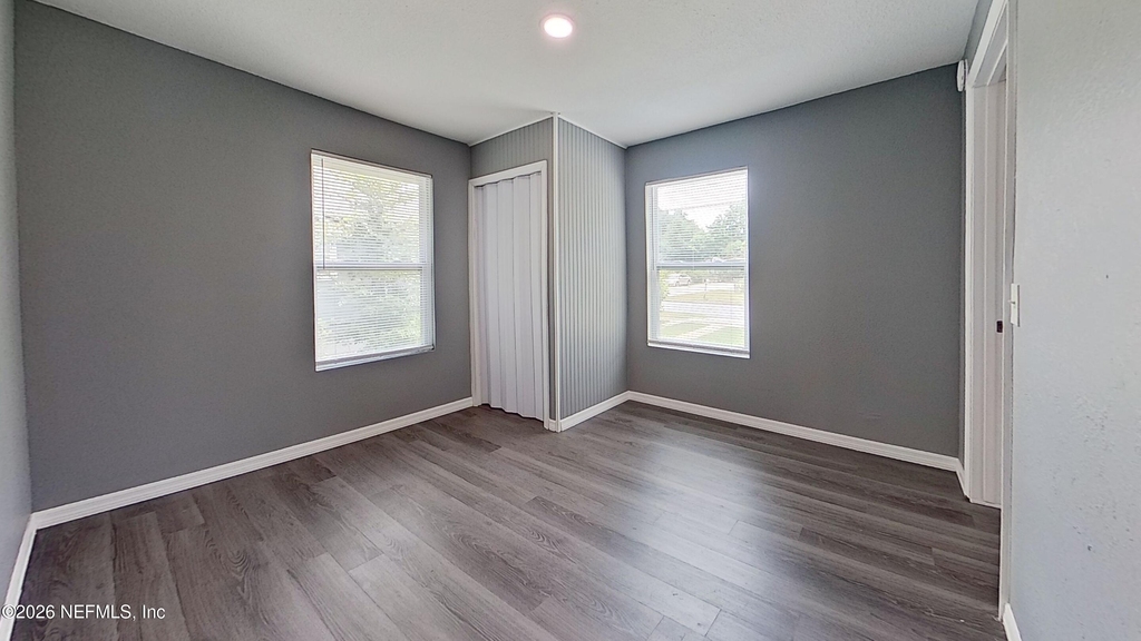 535 W 59th Street - Photo 5