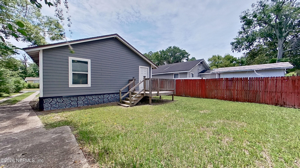535 W 59th Street - Photo 12