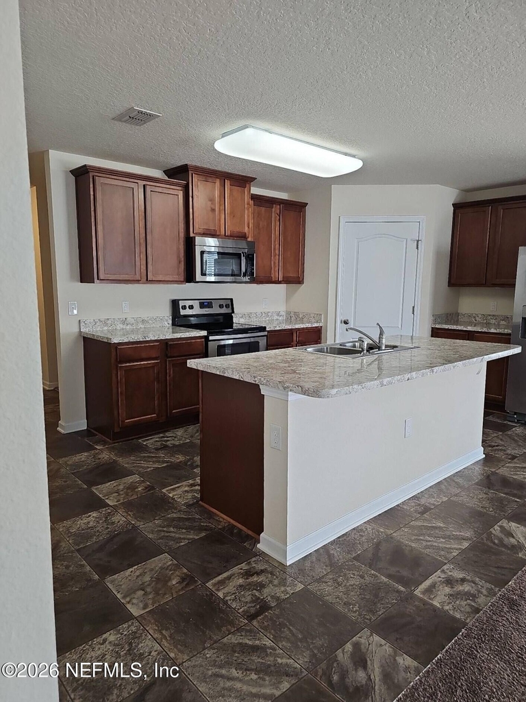 95111 Timberlake Drive - Photo 2