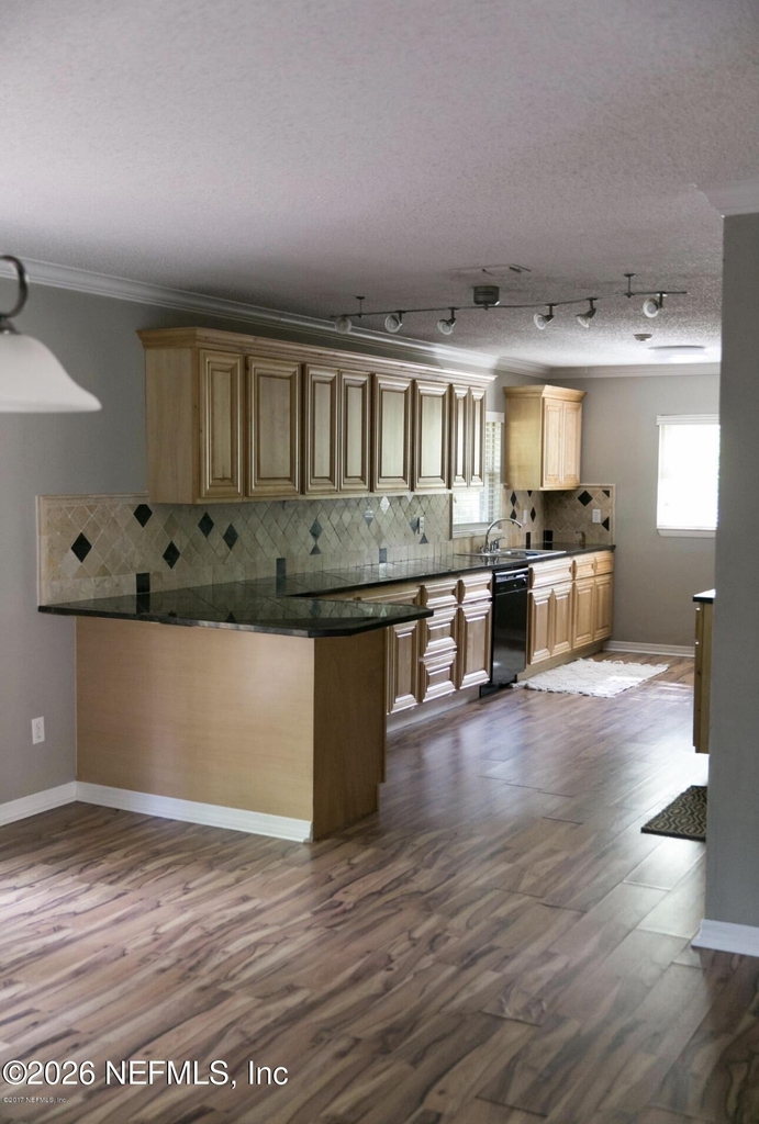 8745 Gum Street - Photo 6