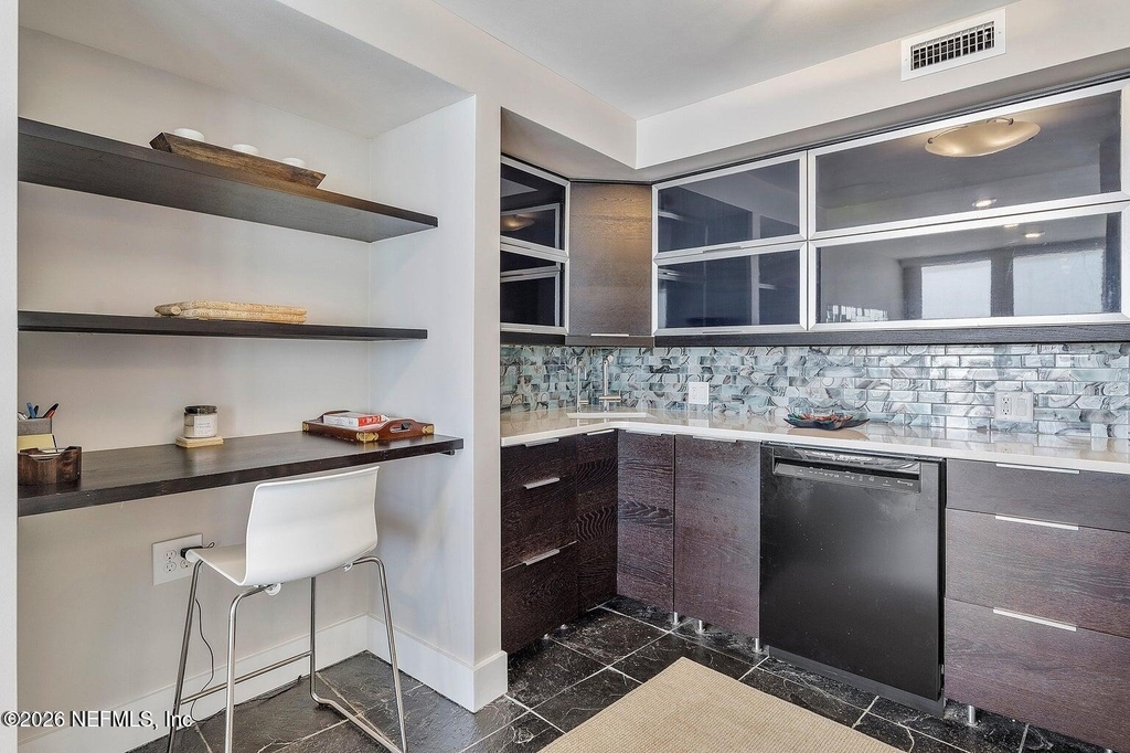 1601 Ocean Drive S - Photo 9