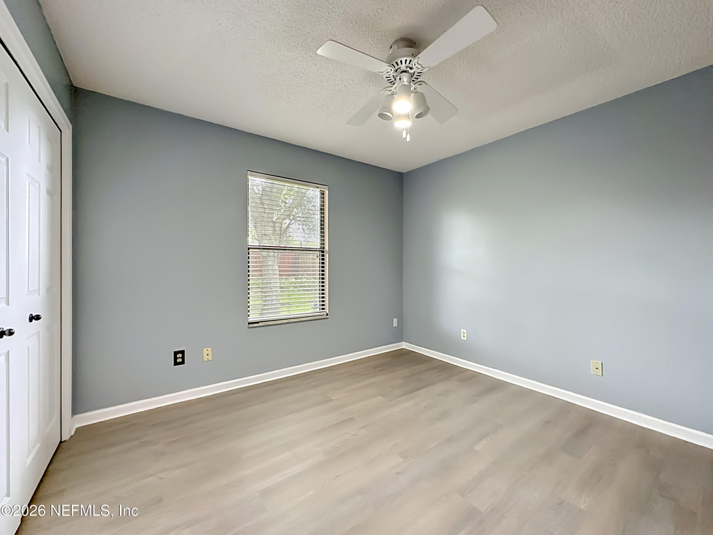341 Hickory Hollow Drive N - Photo 14