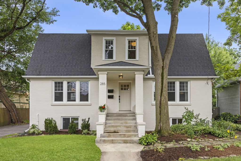 285 Hill Avenue - Photo 0