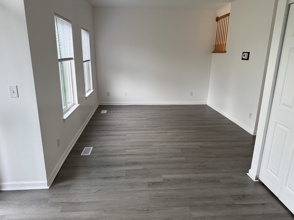 21423 Frost Court - Photo 8