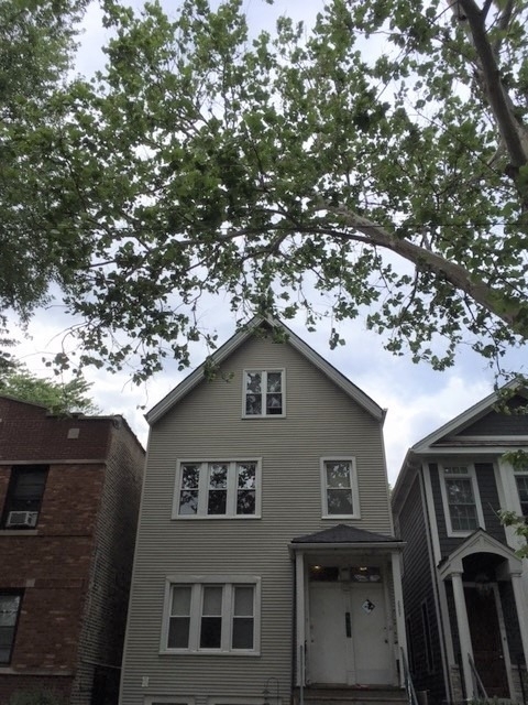 3802 N Hermitage Avenue - Photo 0