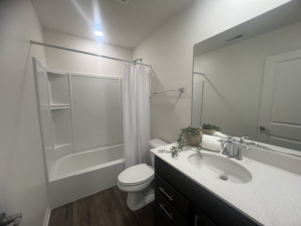 285 Lakeshore Drive - Photo 20