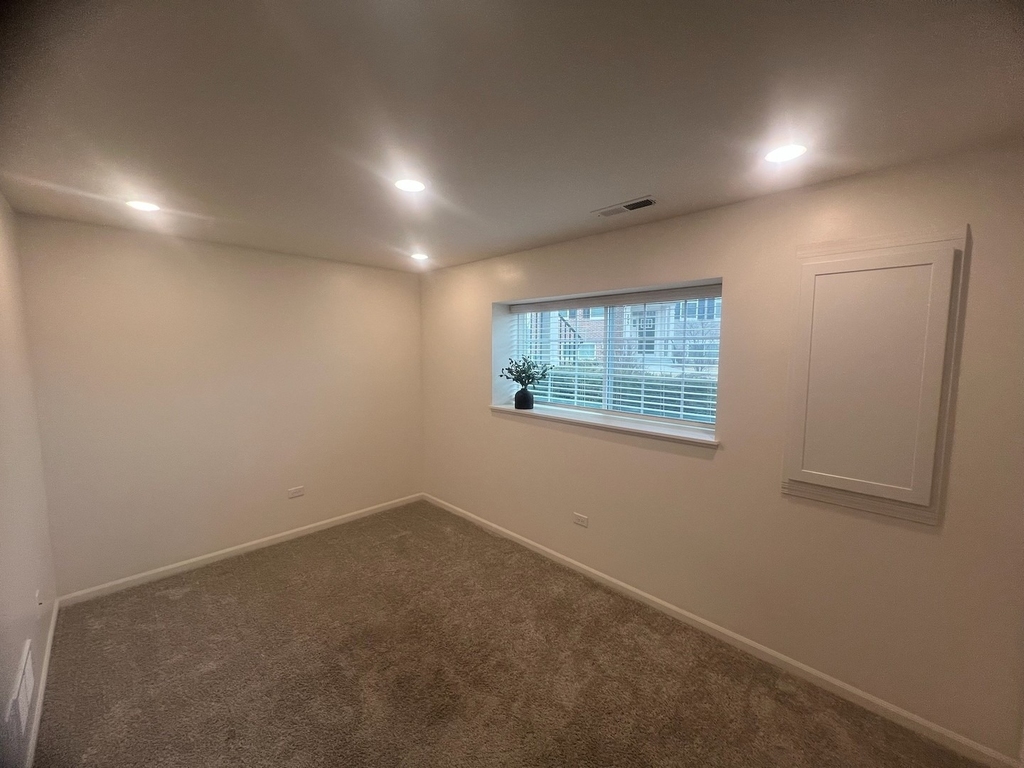 285 Lakeshore Drive - Photo 22