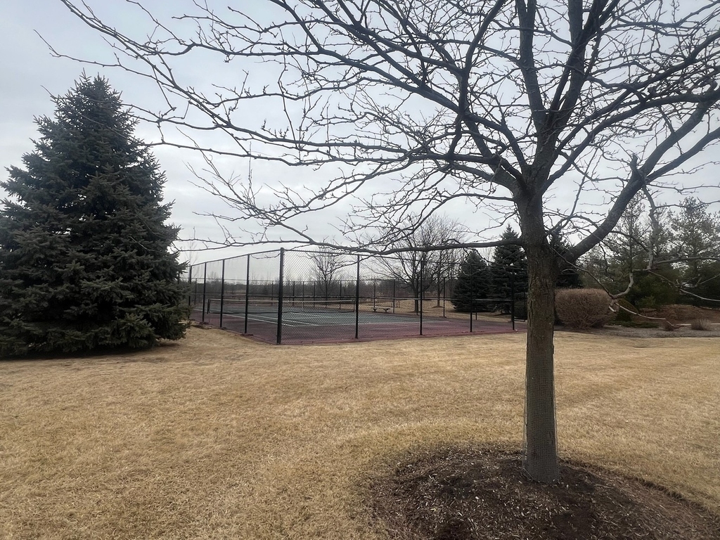 285 Lakeshore Drive - Photo 33