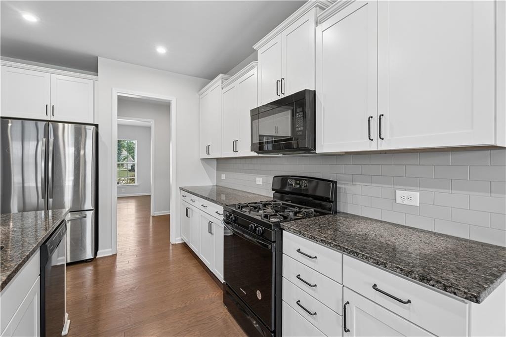5740 Wheeler Ridge Road - Photo 4