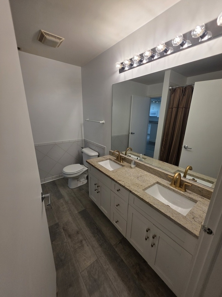1812 S Dearborn Street - Photo 5