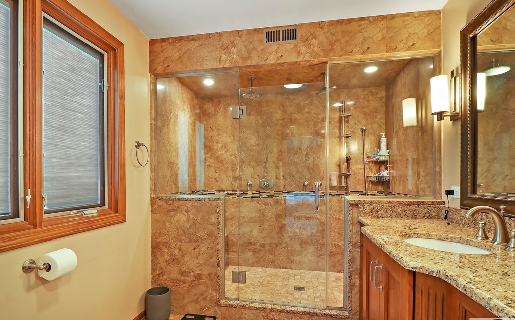 196 Rosedale Court - Photo 20
