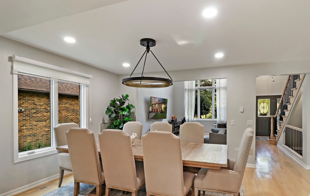 196 Rosedale Court - Photo 4