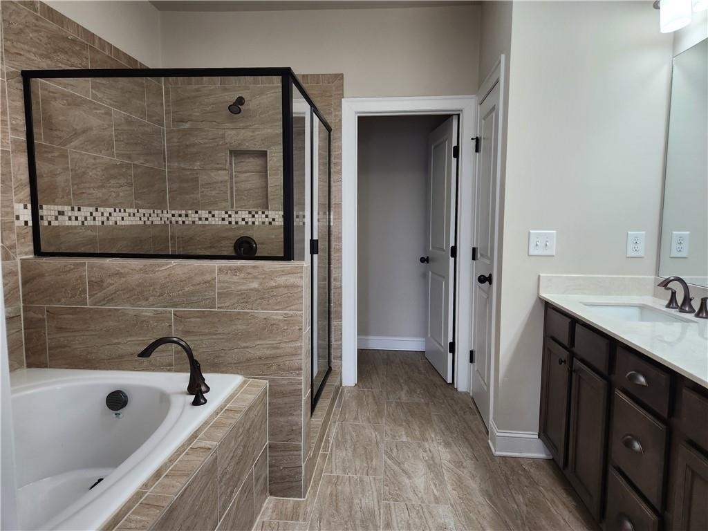 1323 Faircrest Way - Photo 12