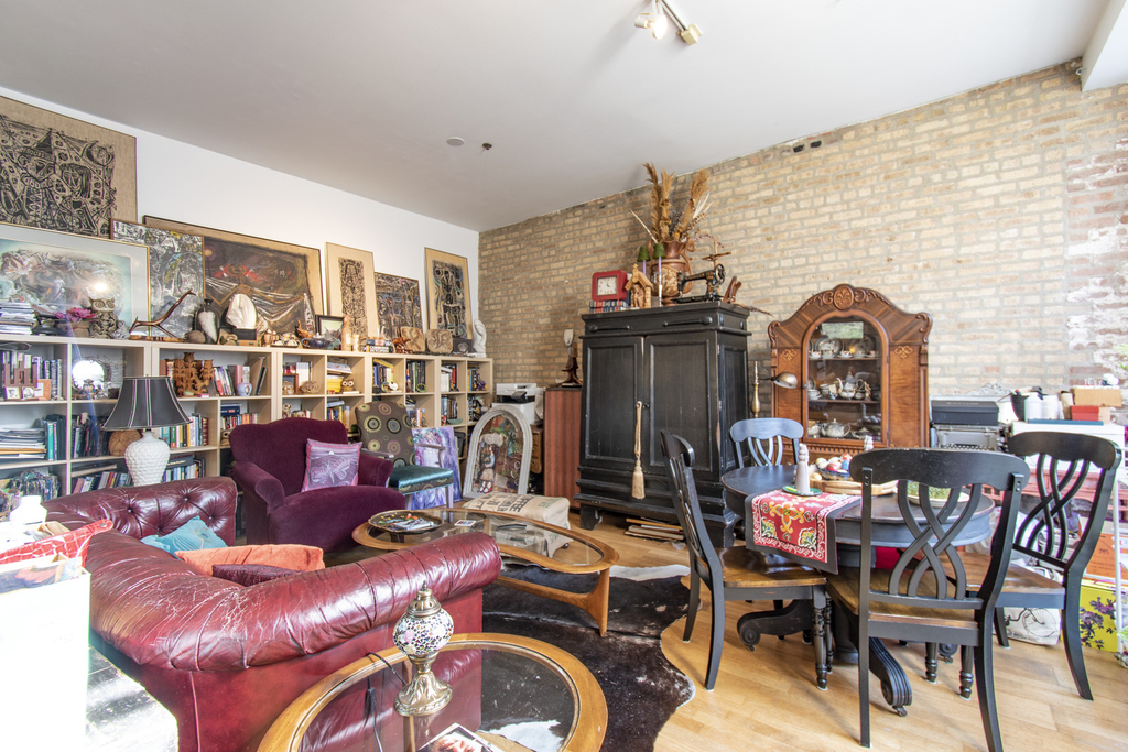 537 Custer Avenue - Photo 3