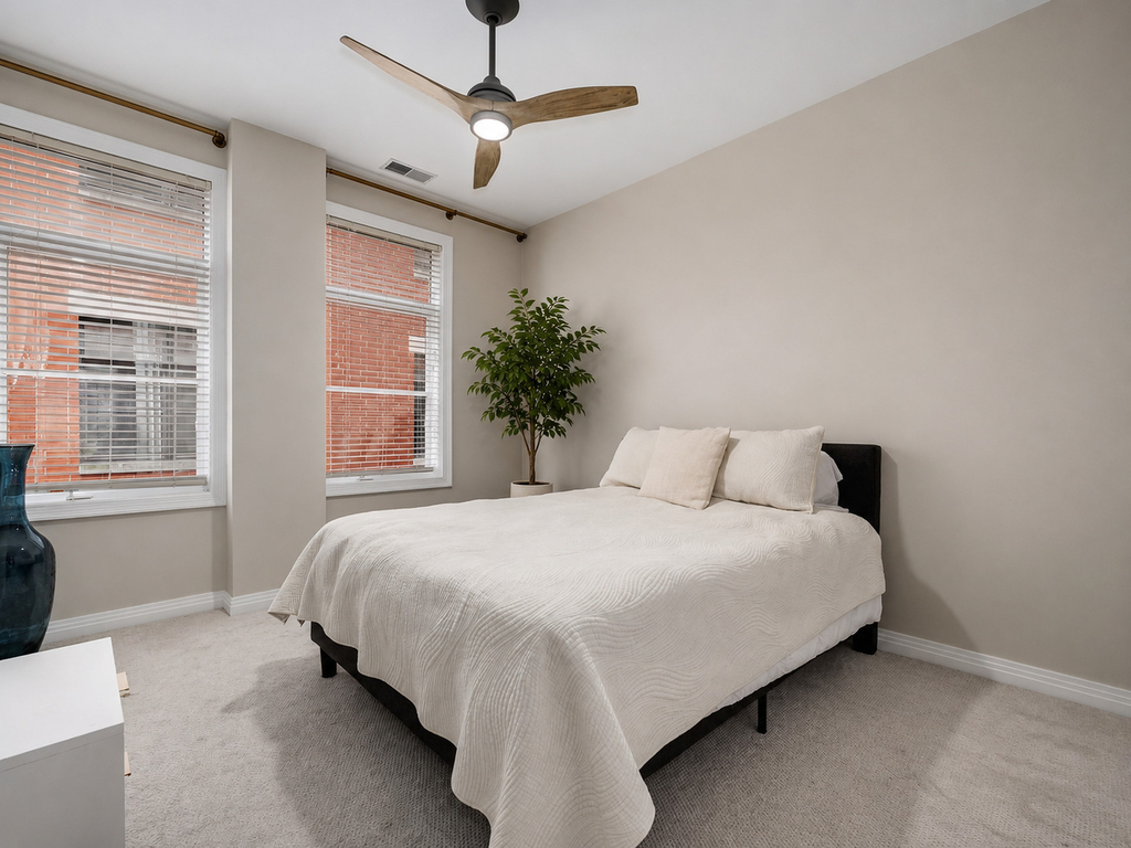 550 W Fulton Street - Photo 14