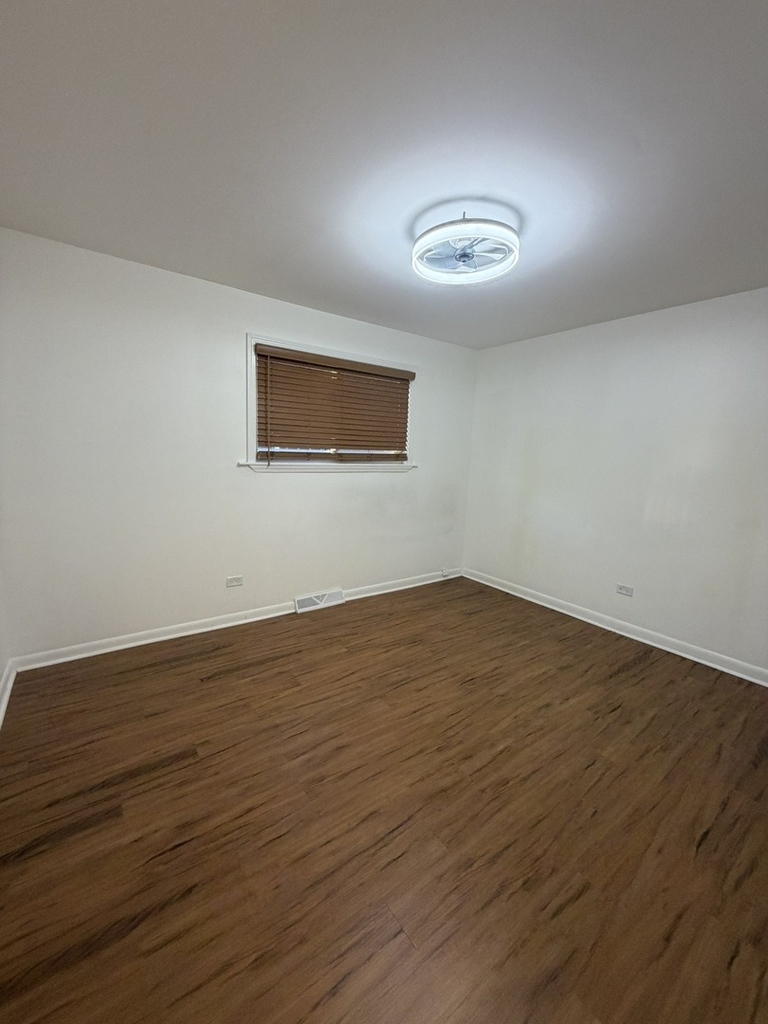460 Hoxie Avenue - Photo 7