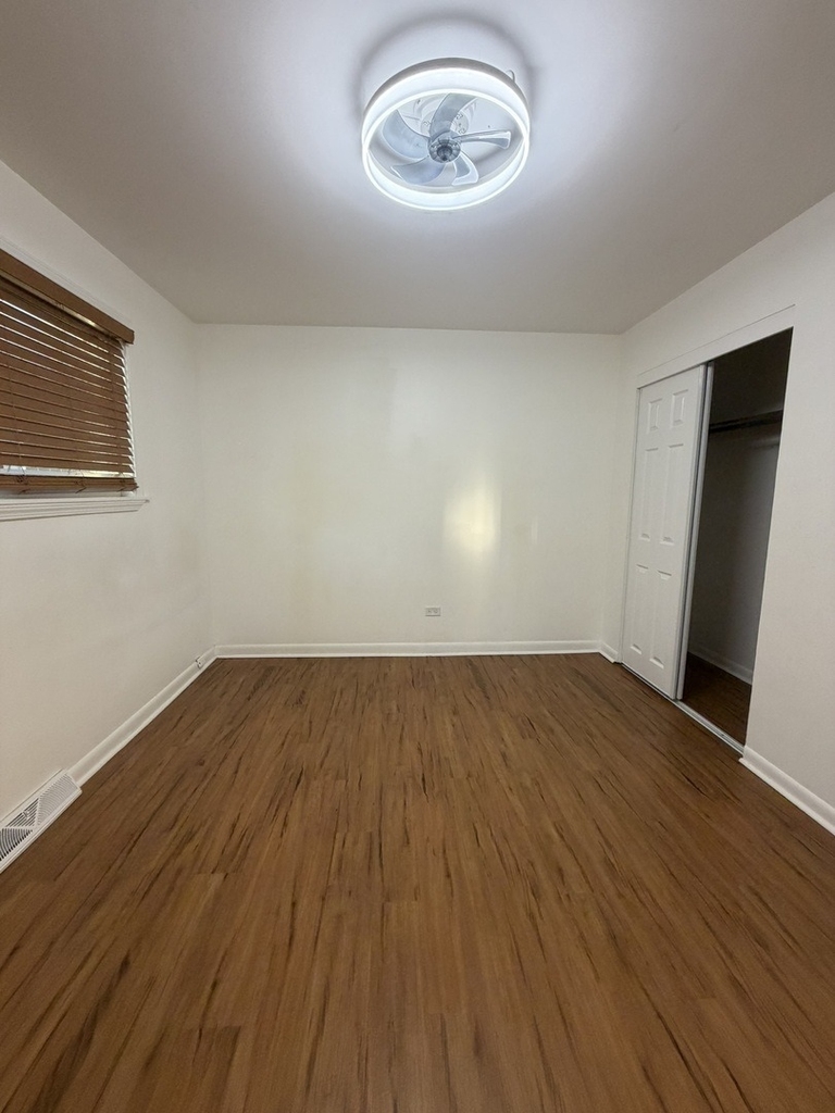 460 Hoxie Avenue - Photo 9