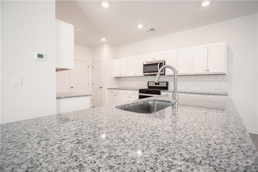5935 Osgood Place - Photo 4