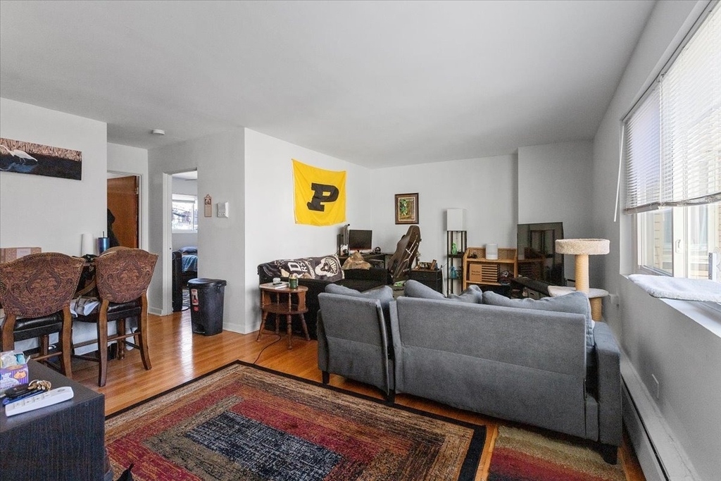6721 N Hermitage Avenue - Photo 4