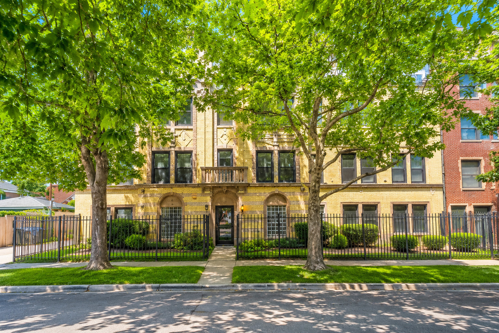 1934 E 74th Street - Photo 0