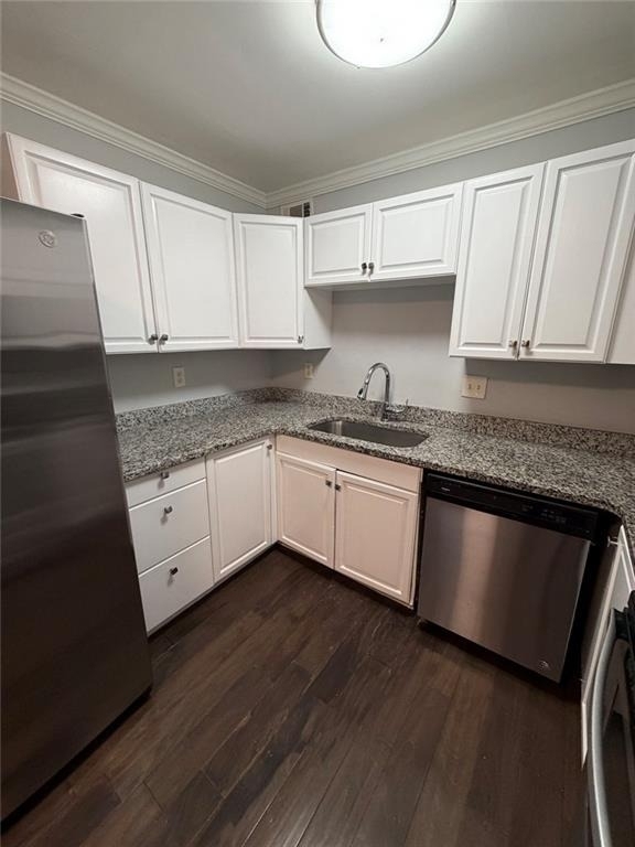 777 Jordan Lane - Photo 4
