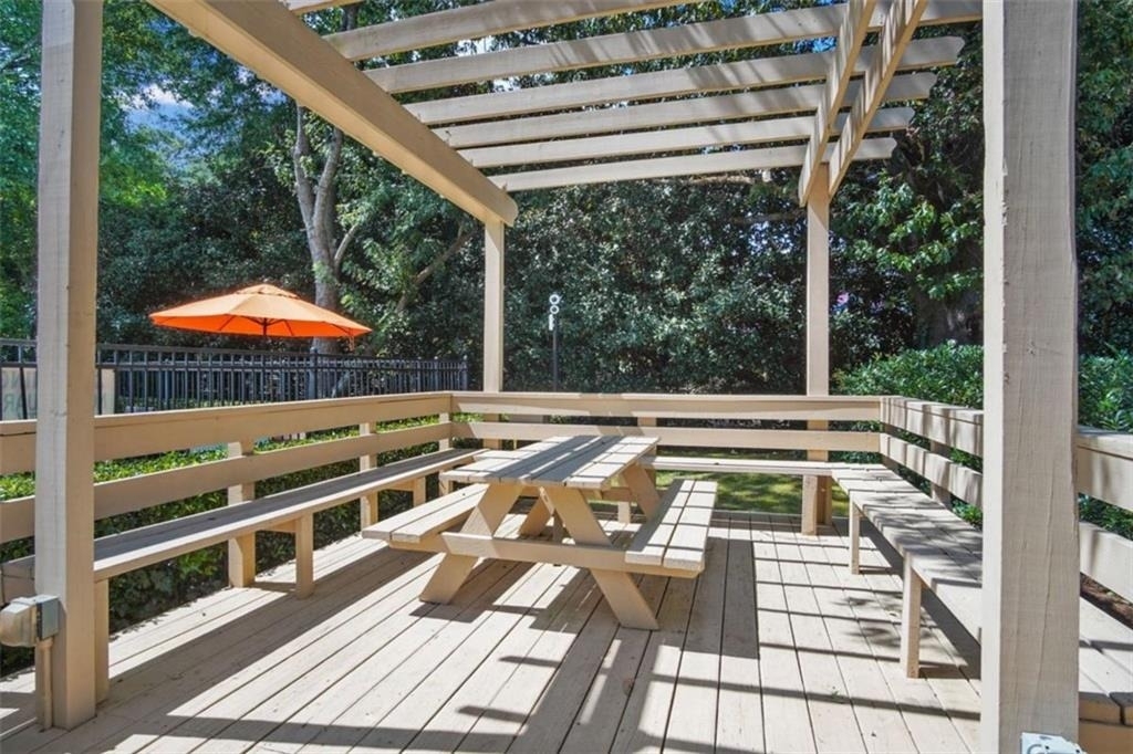 1501 Clairmont Road - Photo 25