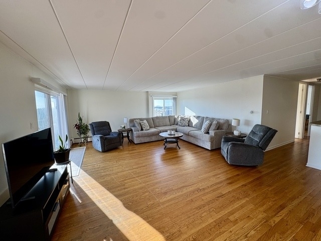 18 E Old Willow Road - Photo 8