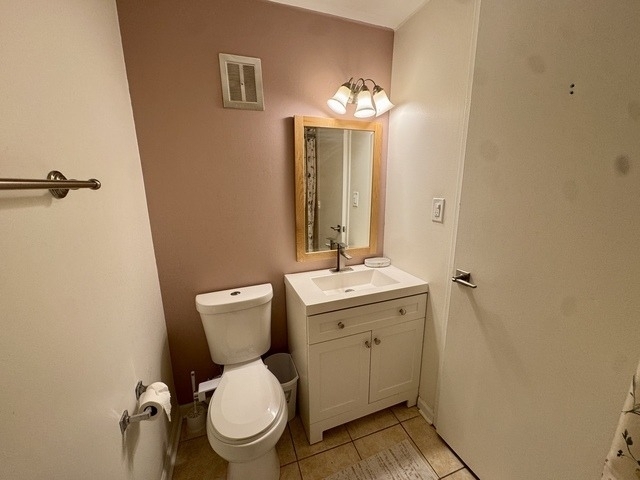 18 E Old Willow Road - Photo 14