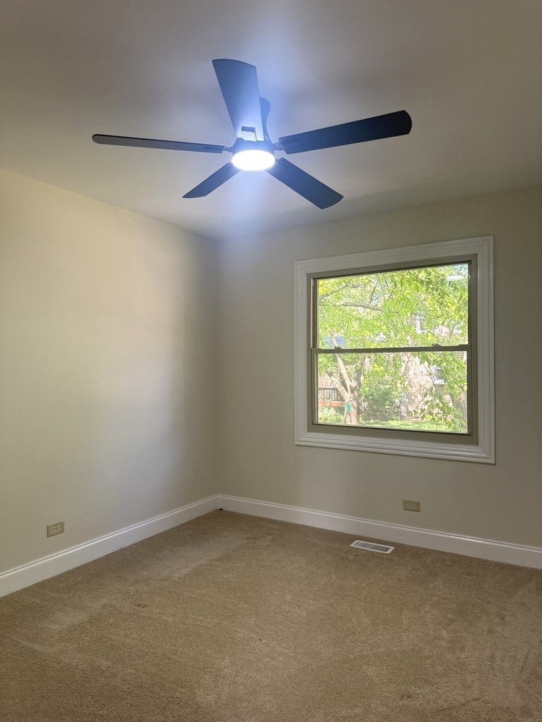 425 Carriage Hill Road - Photo 22