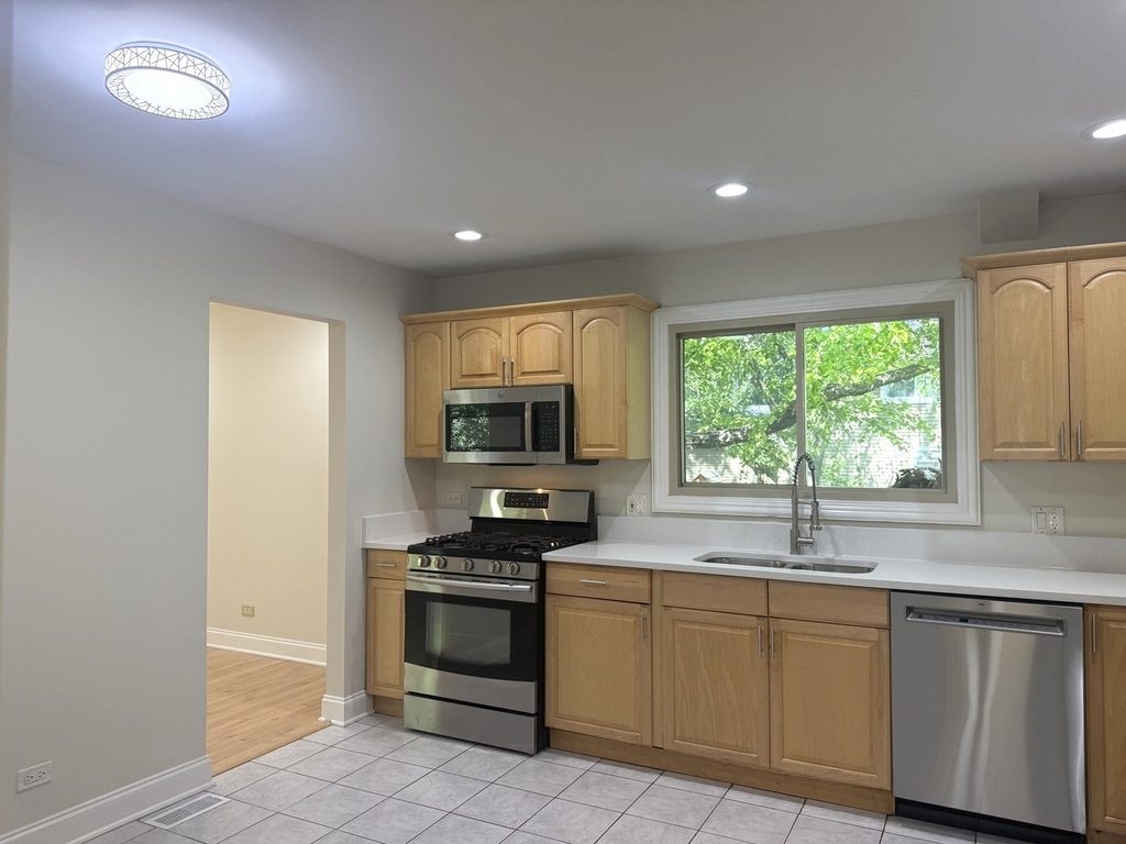 425 Carriage Hill Road - Photo 16