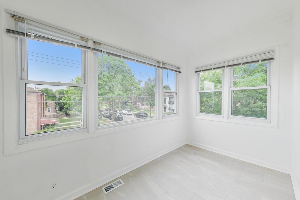 3333 Church Street - Photo 16