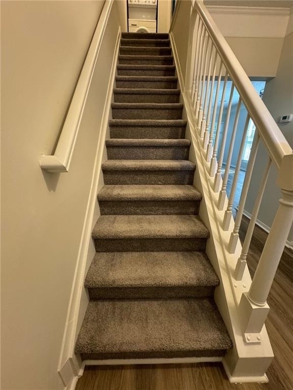 1306 Wedgewood Court - Photo 8