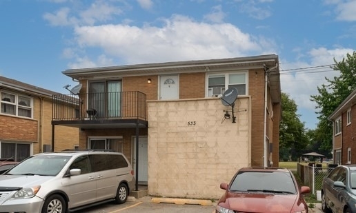 533 Green Oaks Court - Photo 1