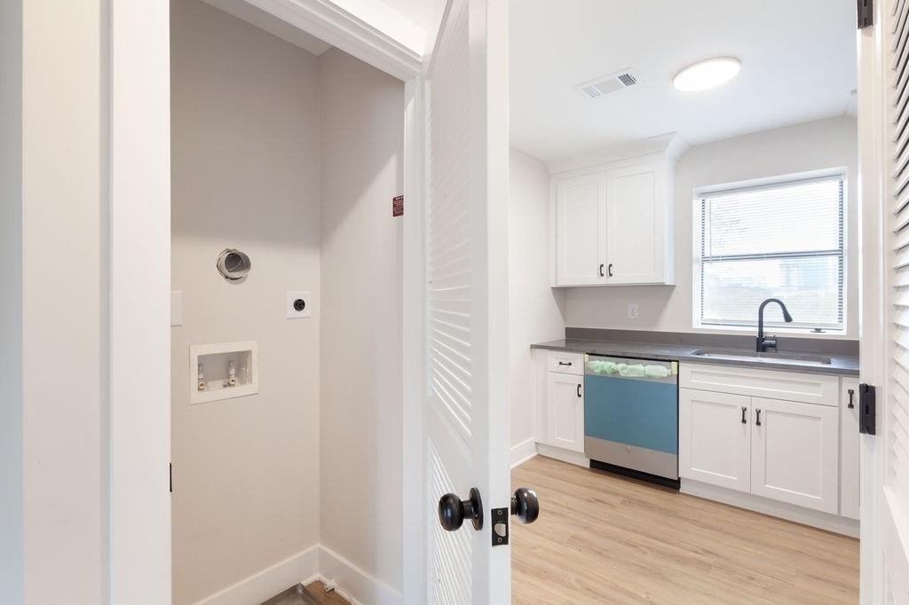 396 Linden Avenue Ne - Photo 13
