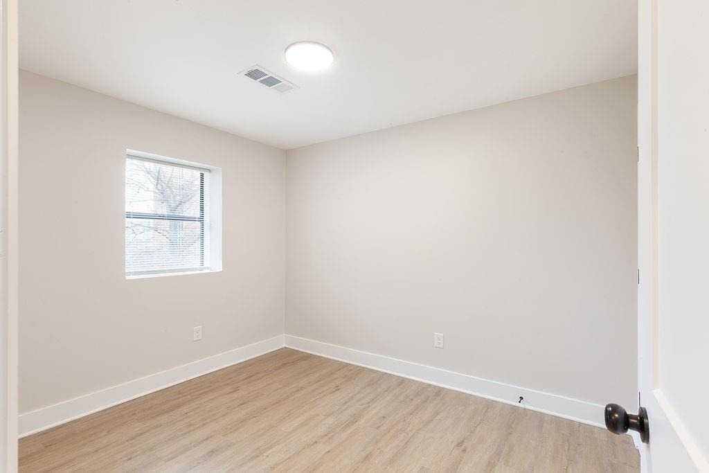 396 Linden Avenue Ne - Photo 15