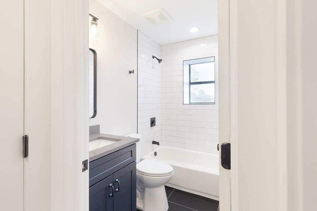 396 Linden Avenue Ne - Photo 22
