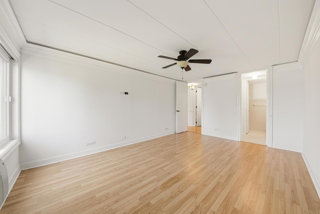16 E Old Willow Road - Photo 13