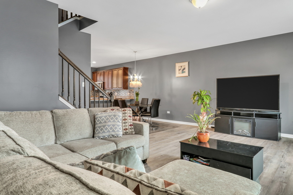 214 Lionel Drive - Photo 6