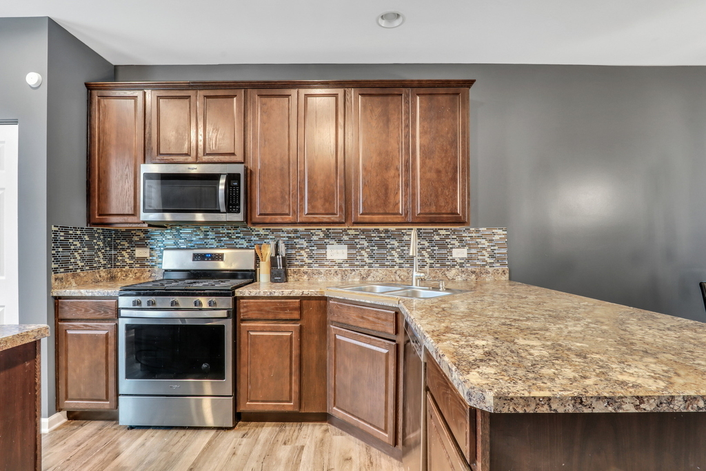 214 Lionel Drive - Photo 9