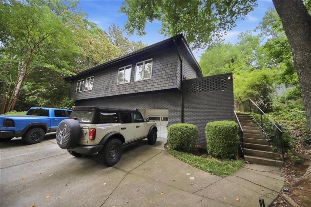 546 Allen Road Ne - Photo 3