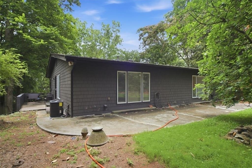 546 Allen Road Ne - Photo 32
