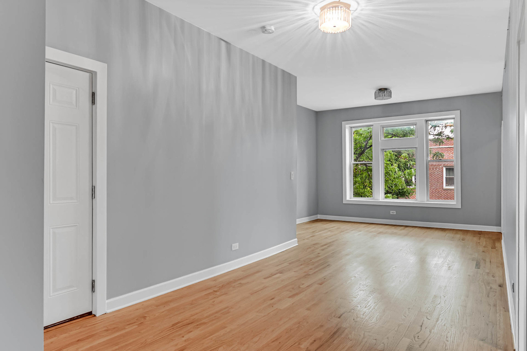 3421 W Armitage Avenue - Photo 12