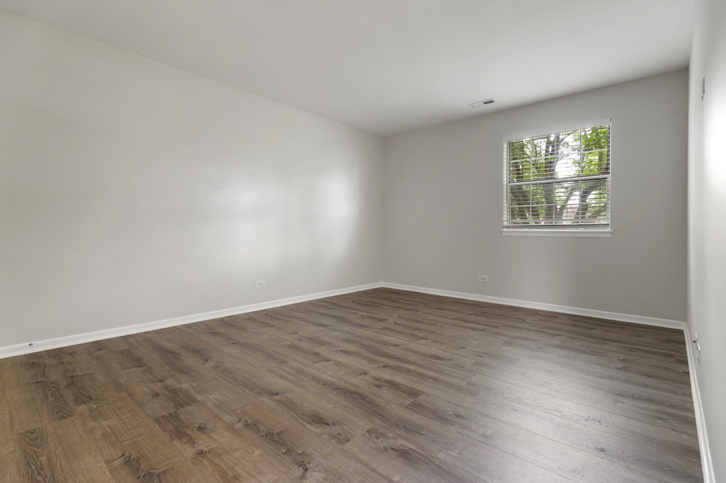 557 E Shag Bark Lane - Photo 12