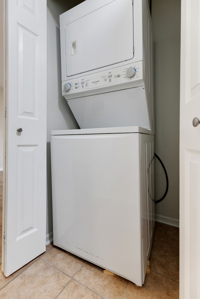557 E Shag Bark Lane - Photo 5