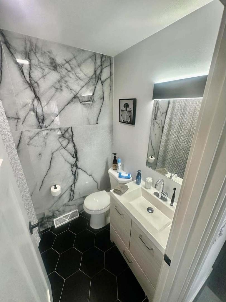 7303 W Montrose Avenue - Photo 14