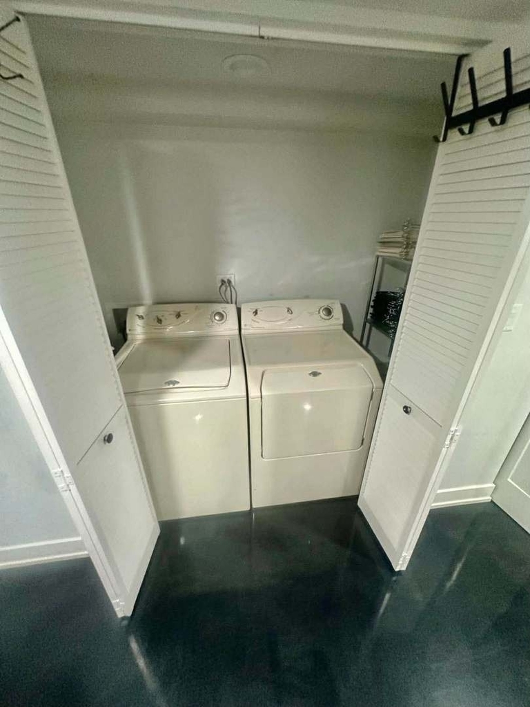 7303 W Montrose Avenue - Photo 12