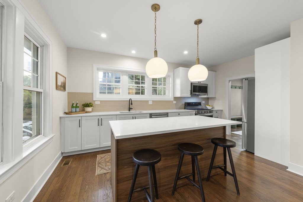 285 Hill Avenue - Photo 4