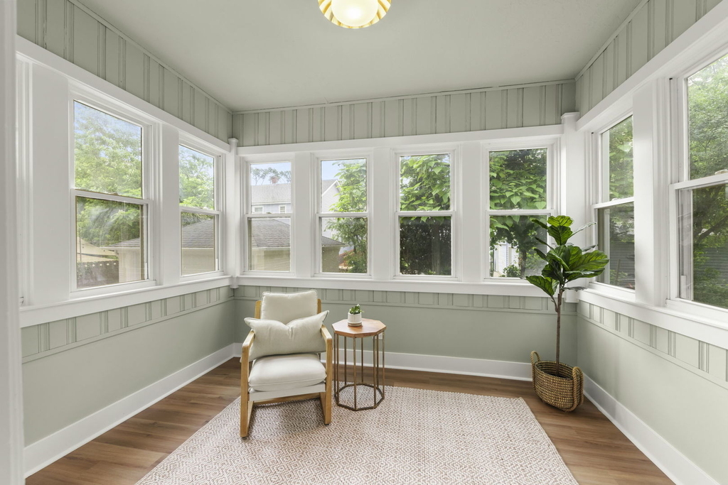 285 Hill Avenue - Photo 8